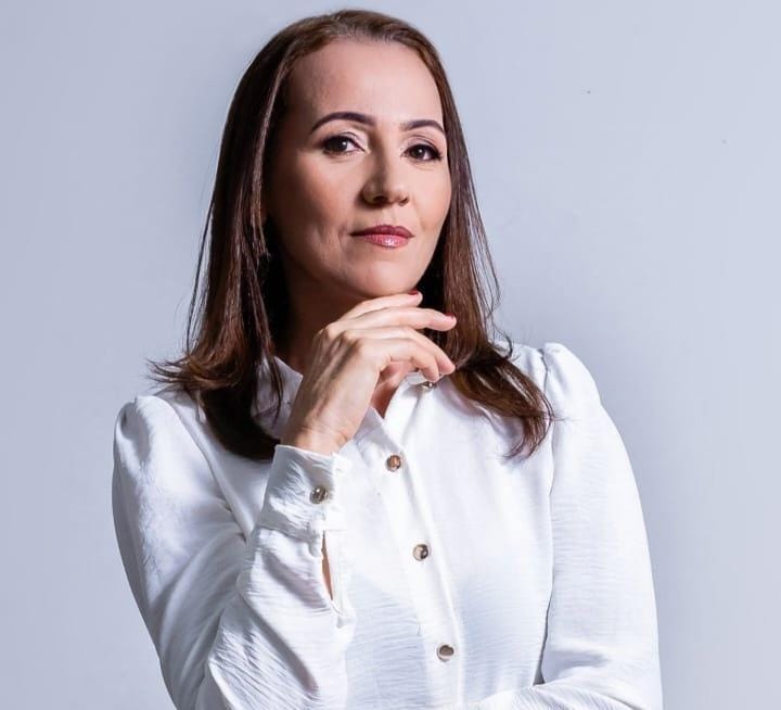 Teliana Silva, Terapeuta Emocional